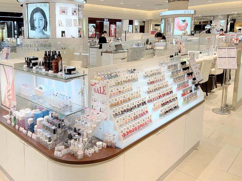 NAILS UNIQUE ULTIMID 西宮阪急店