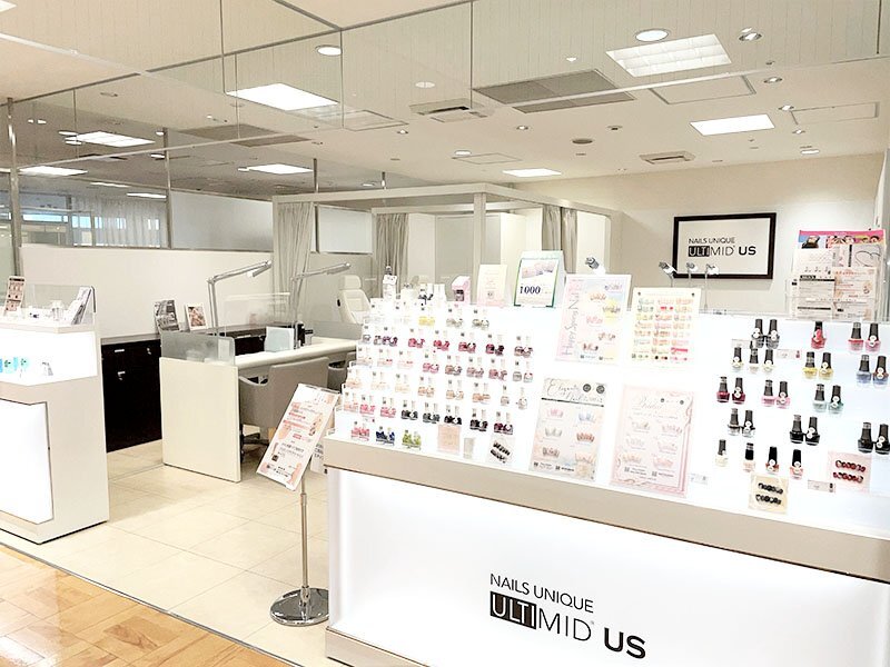 NAILS UNIQUE ULTIMID 福岡三越店